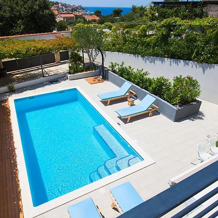 Holiday Home Vuko Севид Экстерьер фото