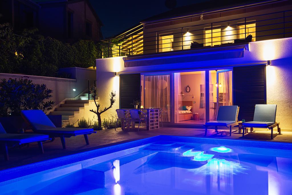 Holiday Home Vuko Севид Экстерьер фото