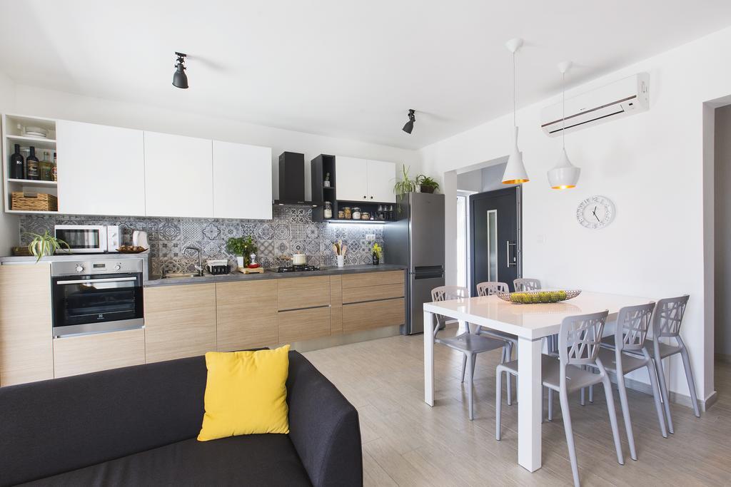 Holiday Home Vuko Севид Экстерьер фото